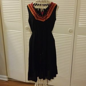 Black sleeveless linen dress
